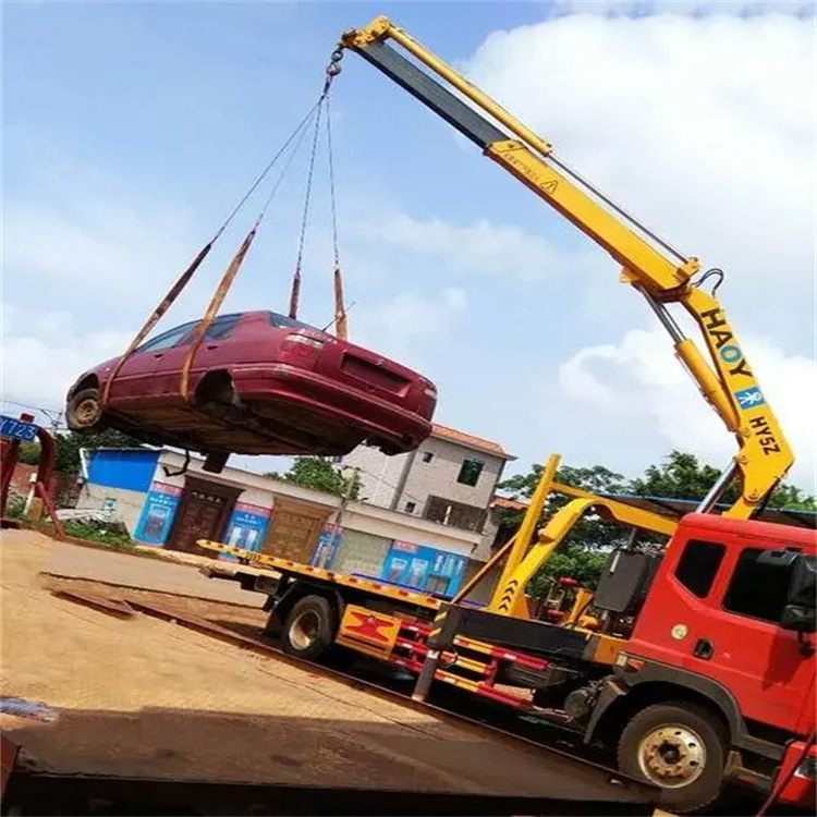 无棣吊车救援小汽车怎么吊