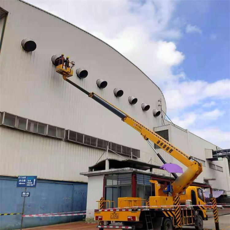 无棣高空作业车出租服务：专业广告牌安装解决方案