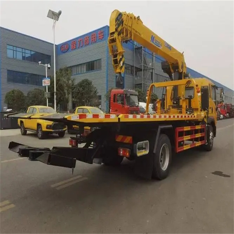 无棣附近小随车吊出租电话，轻松解决搬运烦恼